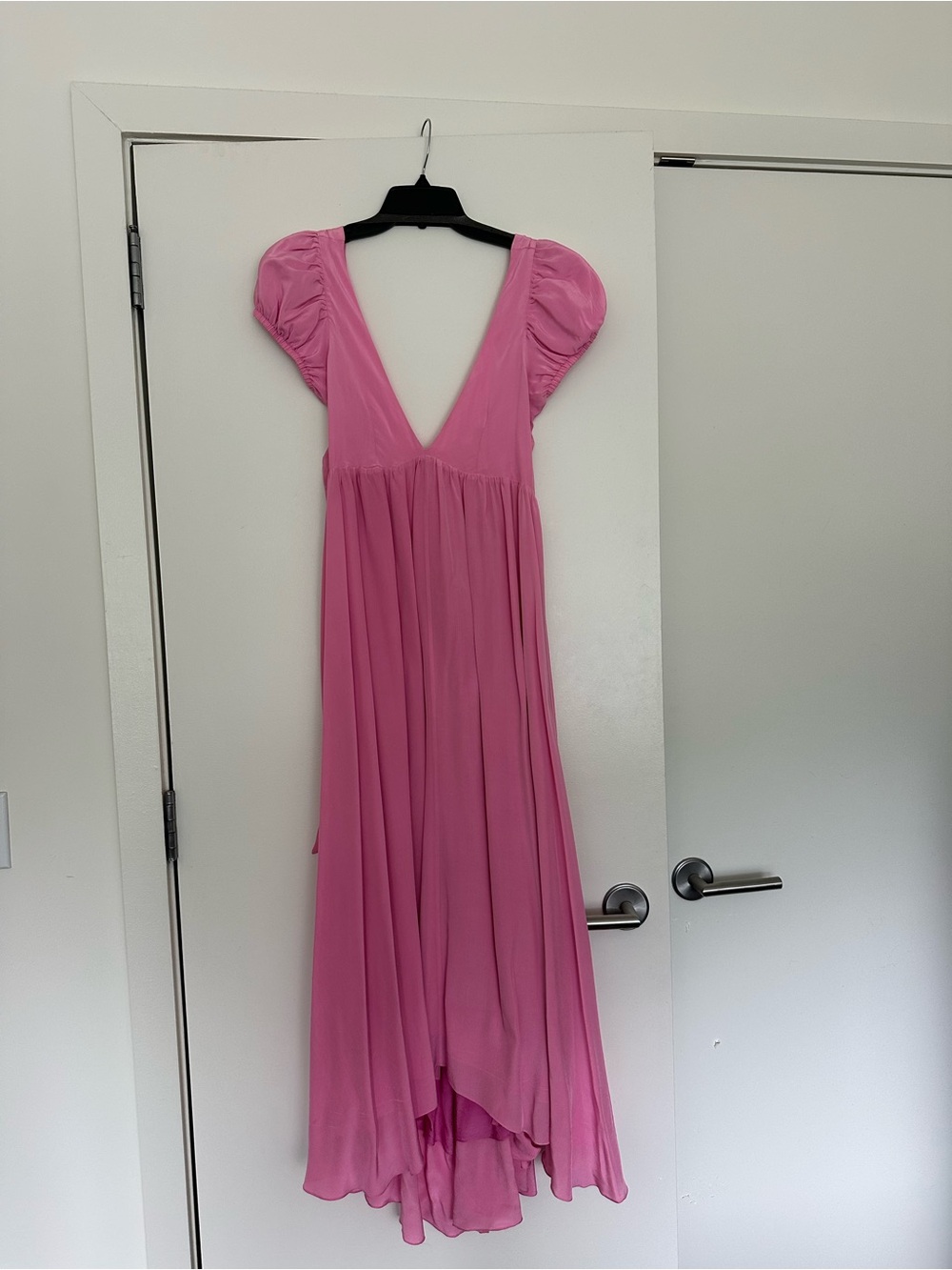 Azeeza Pink V-Neck Puff Sleeve Maxi Dress